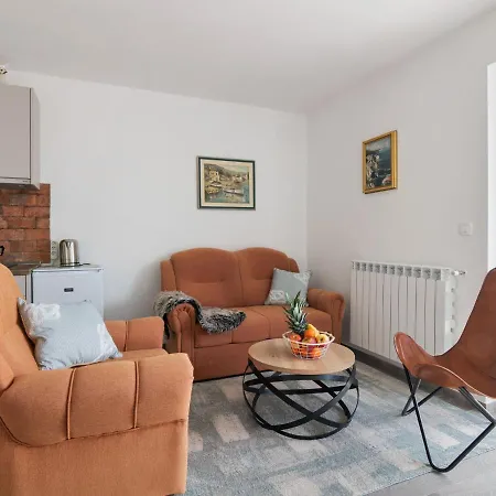 Lovely In Veprinac With Private Terrace *